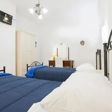 Le Maschere Couette-café Massafra