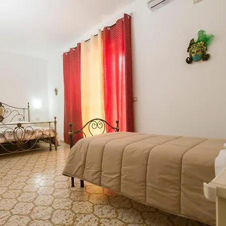 فندق مبيت وإفطار Le Maschere