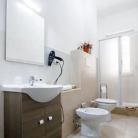 B&B Le Maschere 4*
